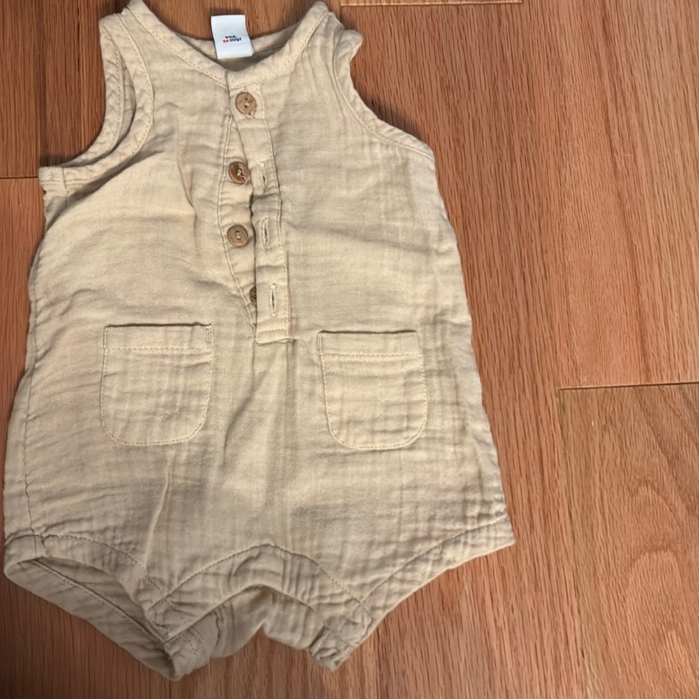 Old Navy baby boys one piece short outfit, beige with button and pocket detail